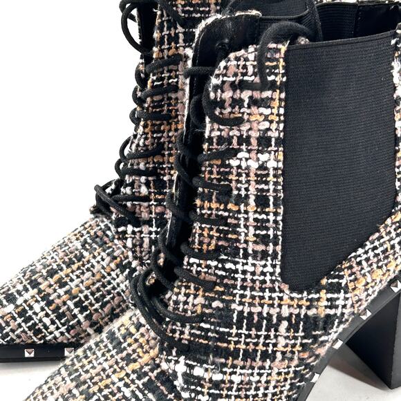 Charles David Debate Houndstooth Boots 7 NWOT Plaid Ankle Booties Heel Lace Up - Picture 4 of 7